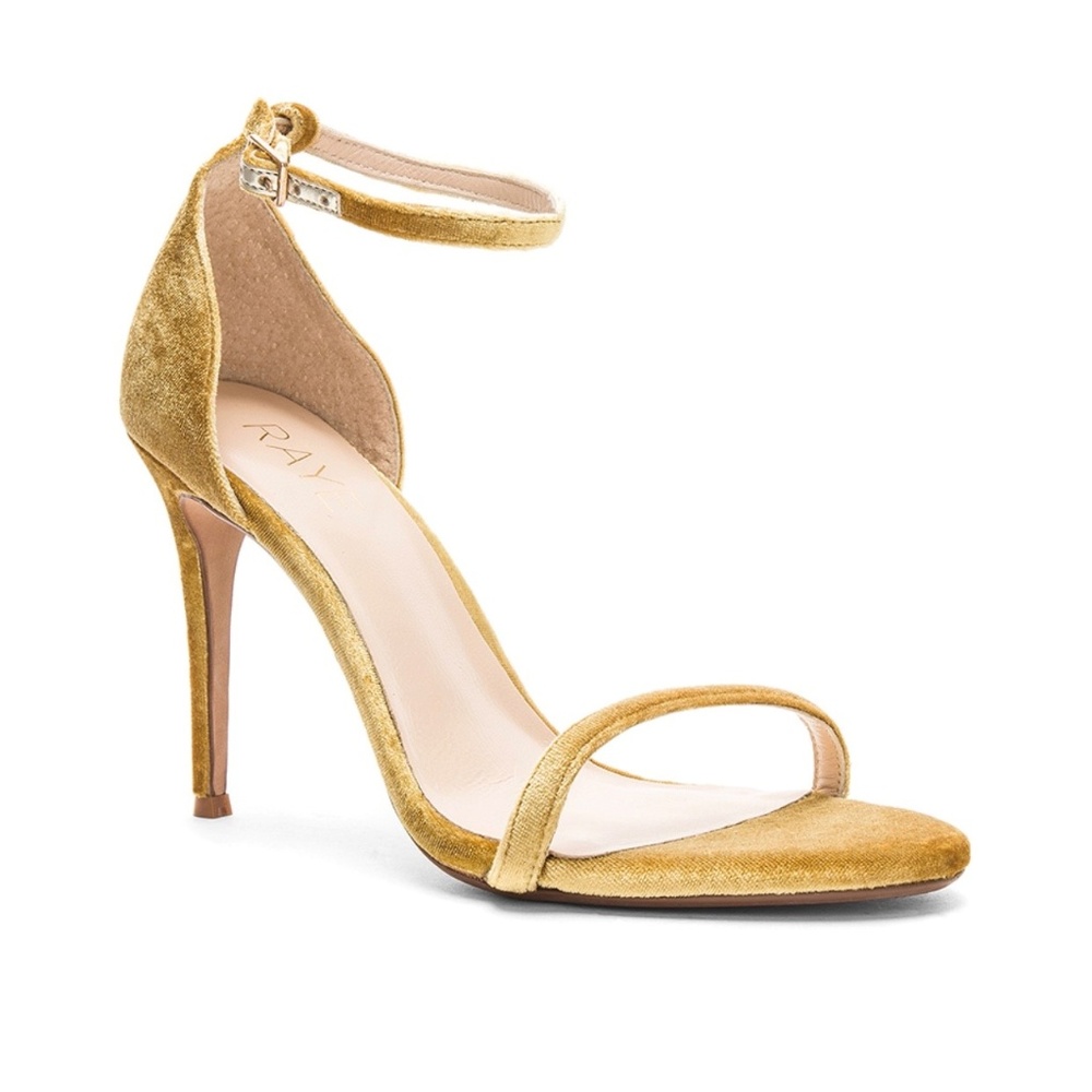 RAYE Blake Heel New in Box Gold Velvet Size 9.5
